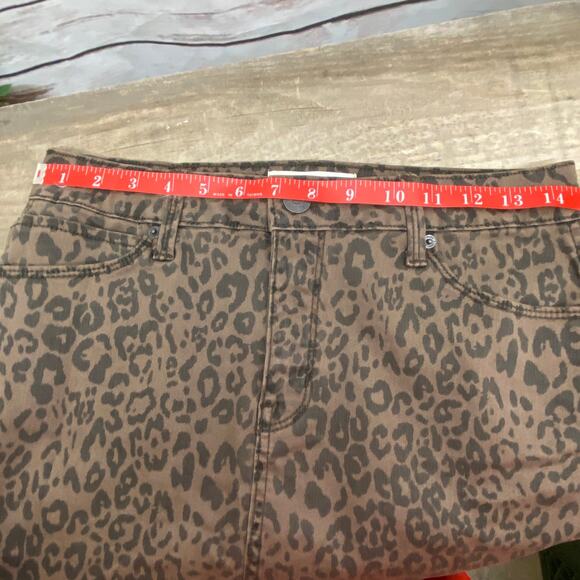 MUDD Animal Print Mini Jean Skirt Brown Junior 7 Stretchy Distressed Hem - Picture 9 of 12